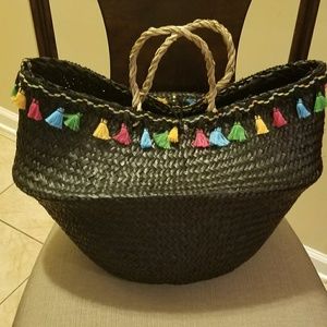 Black straw basket bag